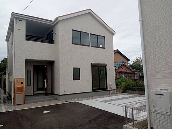 m̒萔̕sYЂ񂩂VzˌĂw܂